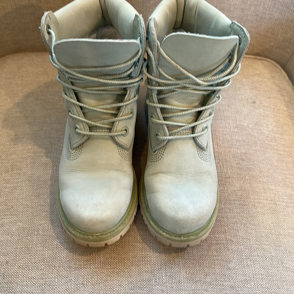Timberland Boots - Picture 2 of 7